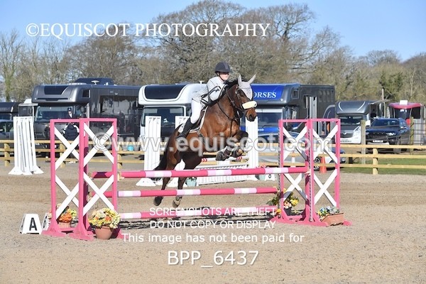 BPP_6437 - CLASS 10 SUN Newcomers/ 1m Open