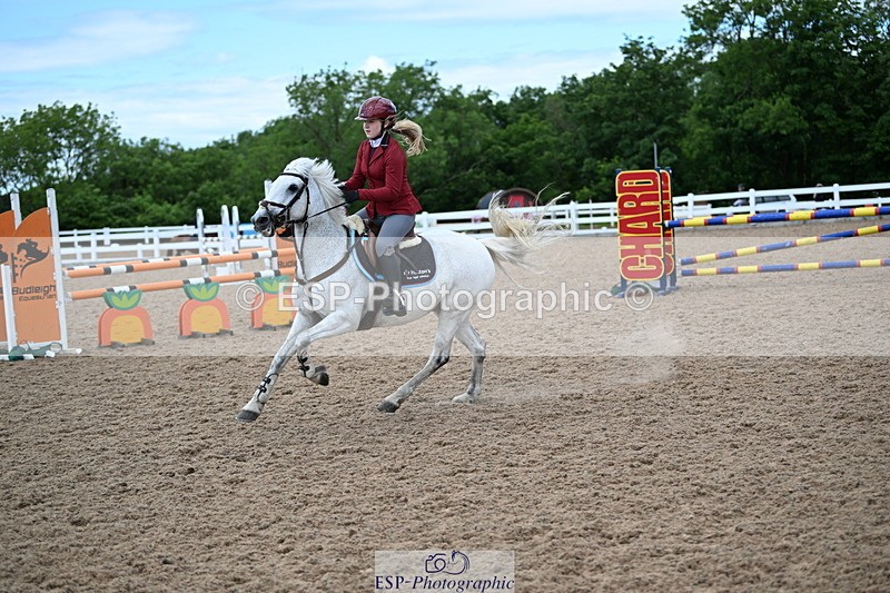 240608A-151606-01593 - Cls 11 Pony Newcomers and 1m Open
