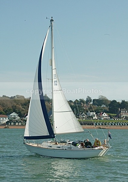 081112 FLY 8CDX1558 - Sailboats - monohull