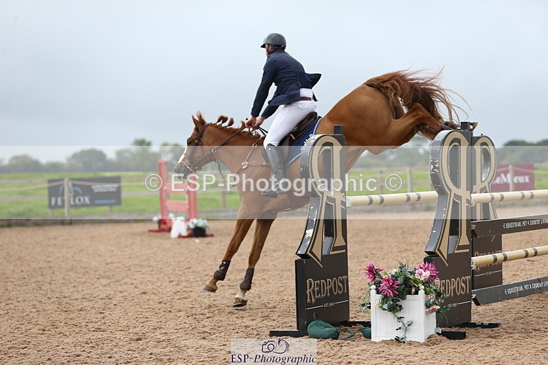 230812A-121201-08789 - Cls 32 Foxhunter