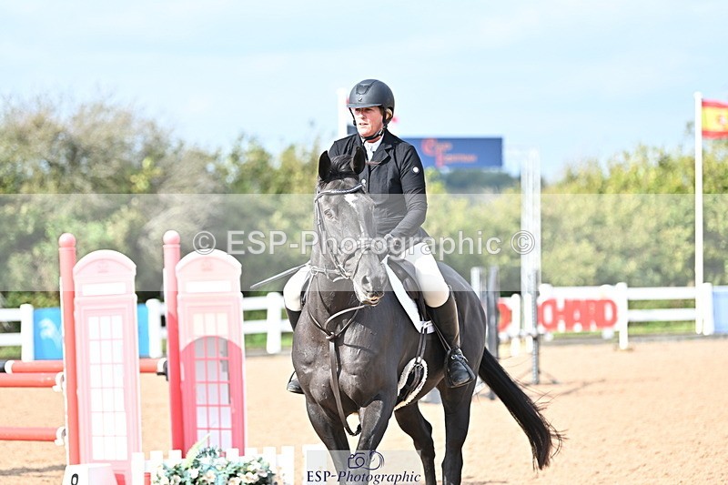 241004A-125043-02110 - Fri 09 95cm Amateur Quals