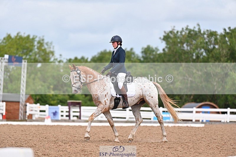 240817A-113726-08075 - 234-Pip.Stephens-Odd.spot.bright.eyes