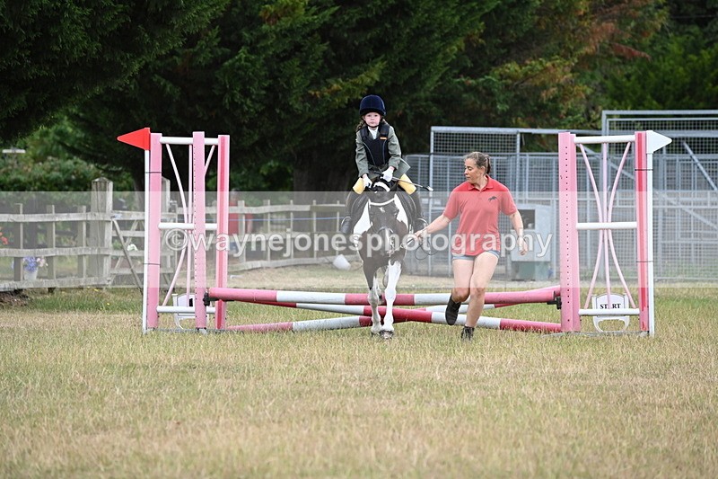 WJ6_9724 - Class 12 Minimus Jumping 45cm