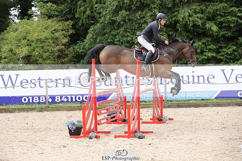 240711-120235-26527 - Cls 121 1.10m Open