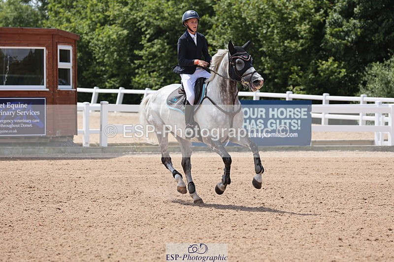 240718A-125448-05307 - Cls 9, 1 Star Bronze Tour 1.10m