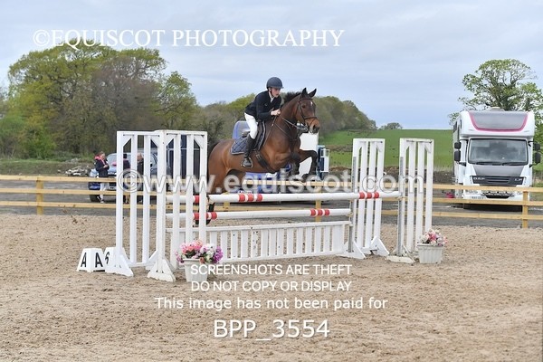 BPP_3554 - CLASS 18 SUN Senior Newcomers/ 1.10m Open
