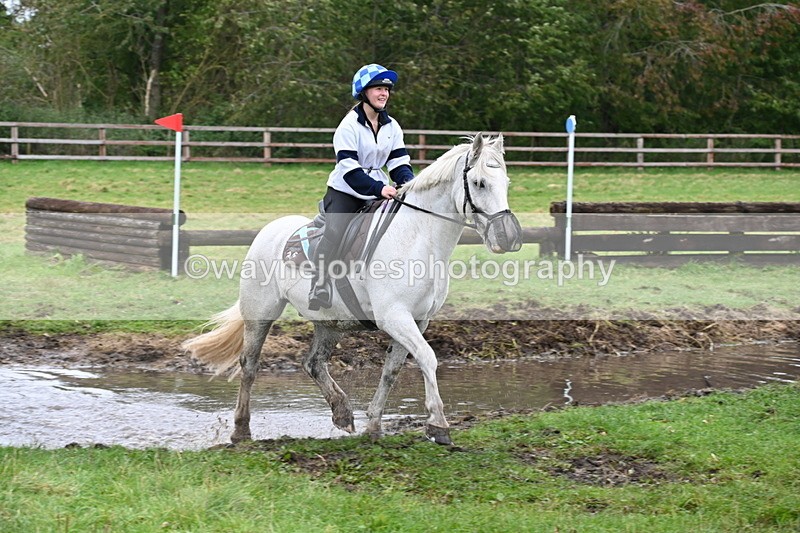 WJ6_7201 - Time at Photographer 13:06 to 13:23