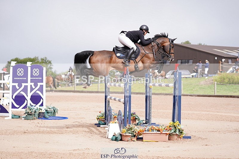 240720A-093216-13828 - Cls 3, 3 Star Small Tour 1.40m