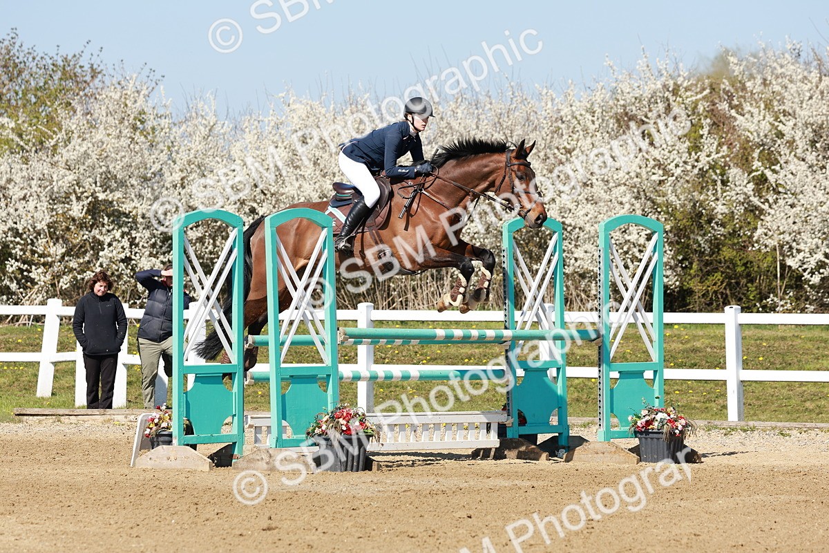 SBM_004474 - Class 17 - Senior Newcomers - 1.10m