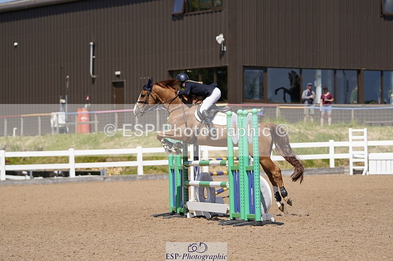 230527A-145712-04764 - Cls 23 1.05m Amateur Quali