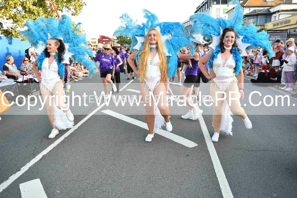 SH4_3766 - Carnival Procession.