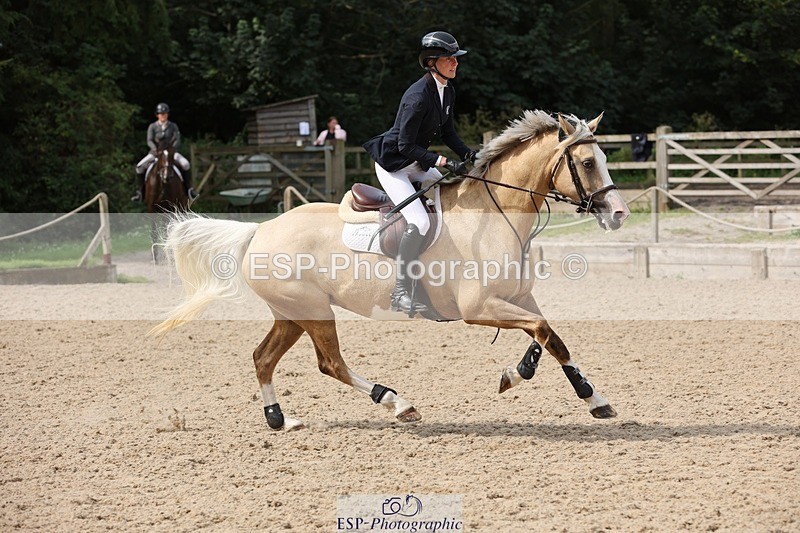 240817-105107-00702 - 03A Snr Disc