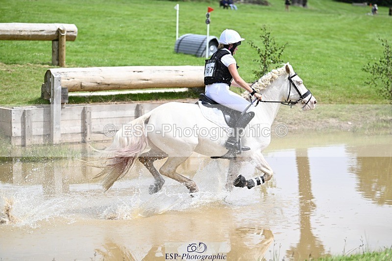 240803-141406-07489 - 167-Eliza_Peters-REDPARK_SAMMEY