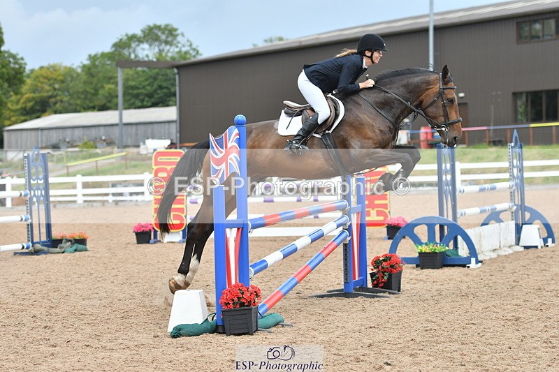 240727A-155219-06408 - Cls 24 1.05m Amateur Qualifier