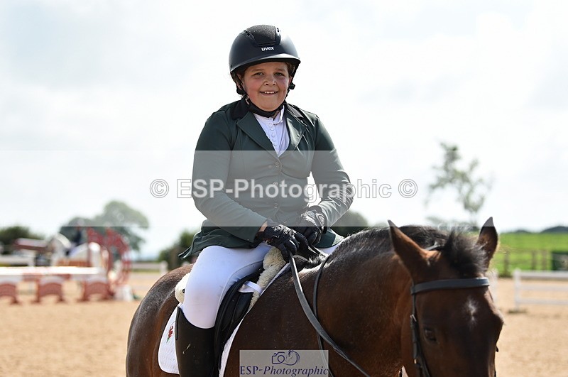 230902A-125326-01260 - Cls 3A Pony Medium 80cm