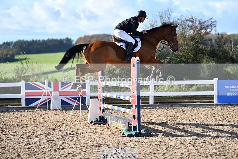 231110A-145119-00907 - Cls 6 Foxhunter & 1.20m Open