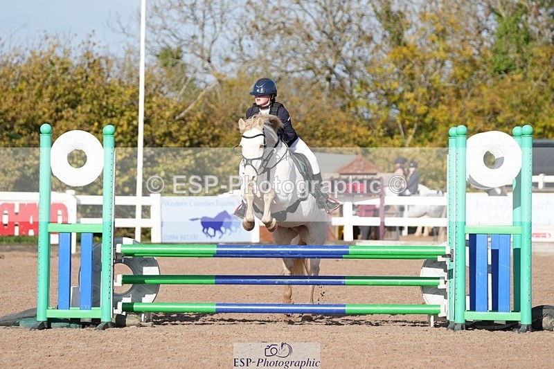 251025-110830-00131 - Cls 5 Pony British Novice and 80cm