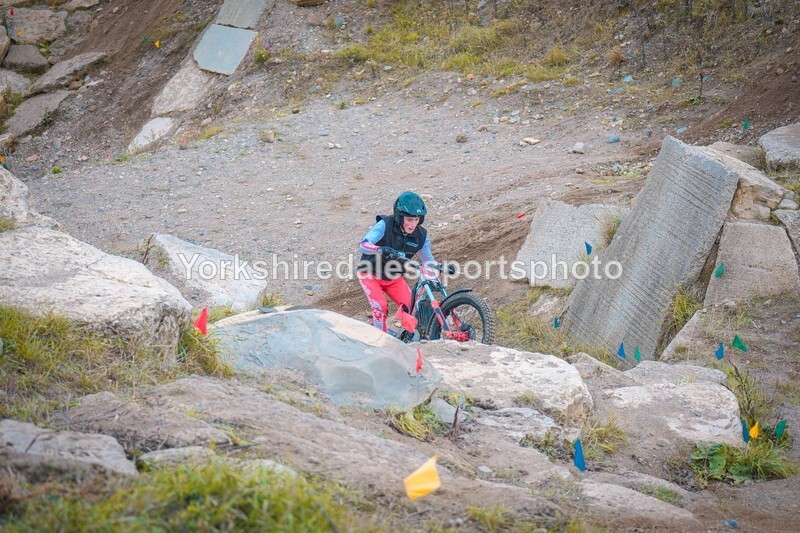 DSCF2004 - Ripon MC Summer series Main - 27/09