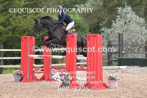BPP_3225 - CLASS 20 SAT Senior Newcomers/ 1.10m Open