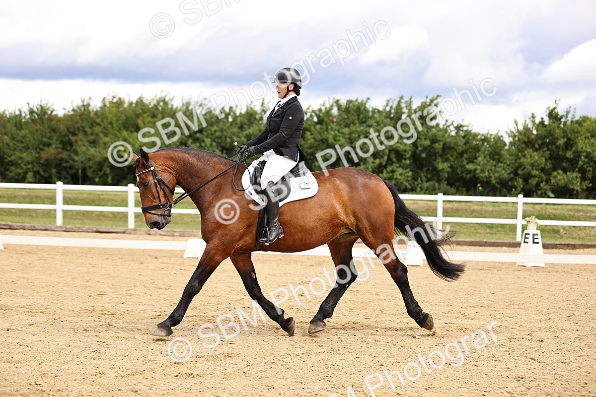SBM_002021 - Class 2 - Novice 4 - 10.36-11.39