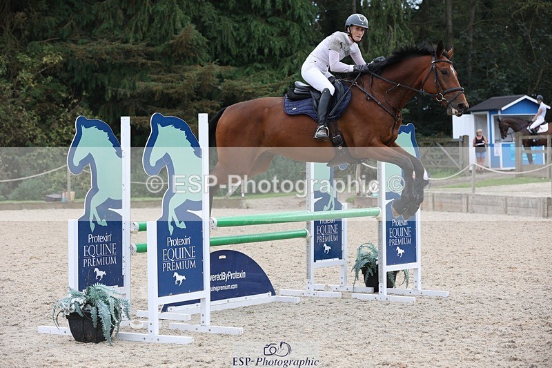 230908-160522-02746 - Cls 8 Snr 1.05m Open