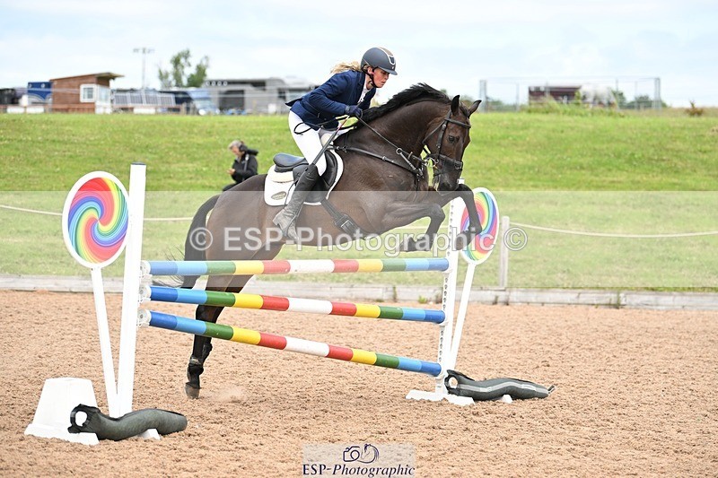 250611-130052-00592 - Cls 4 Snr Newcomers & 1.10m Open