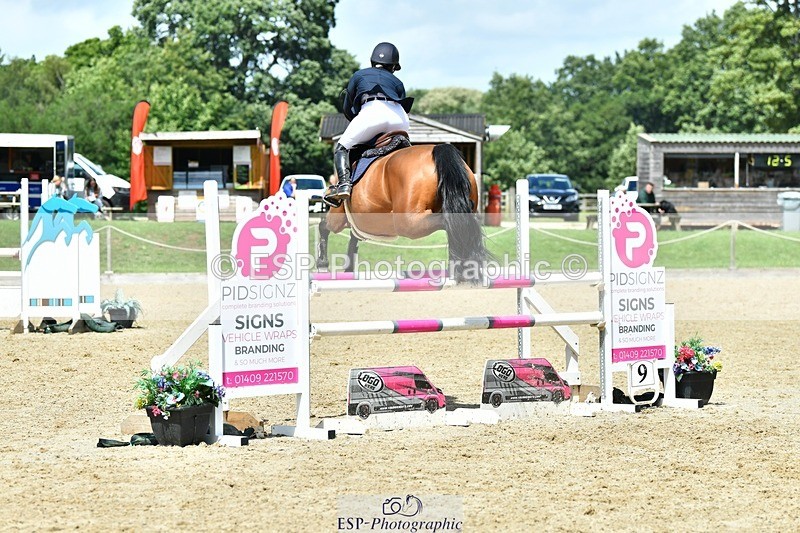 230715-135629-33515 - Cls 90 Newcomers & 1.10m Open Amateur Final