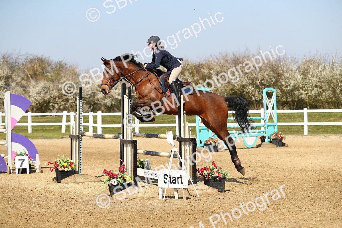 SBM_000948 - Class 4 - Senior Newcomers - 1.10m