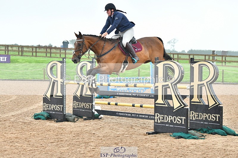 230805A-105309-00221 - Cls 2 Snr Newcomers & 1.10m Open