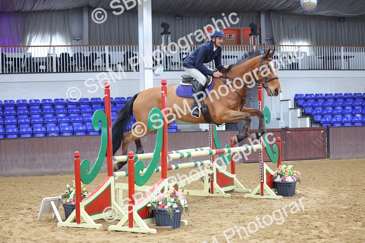 SBM_008522 - Class 21 - Nupafeed Supplements Senior Discovery/ 1m Open - First Round (1.00m)