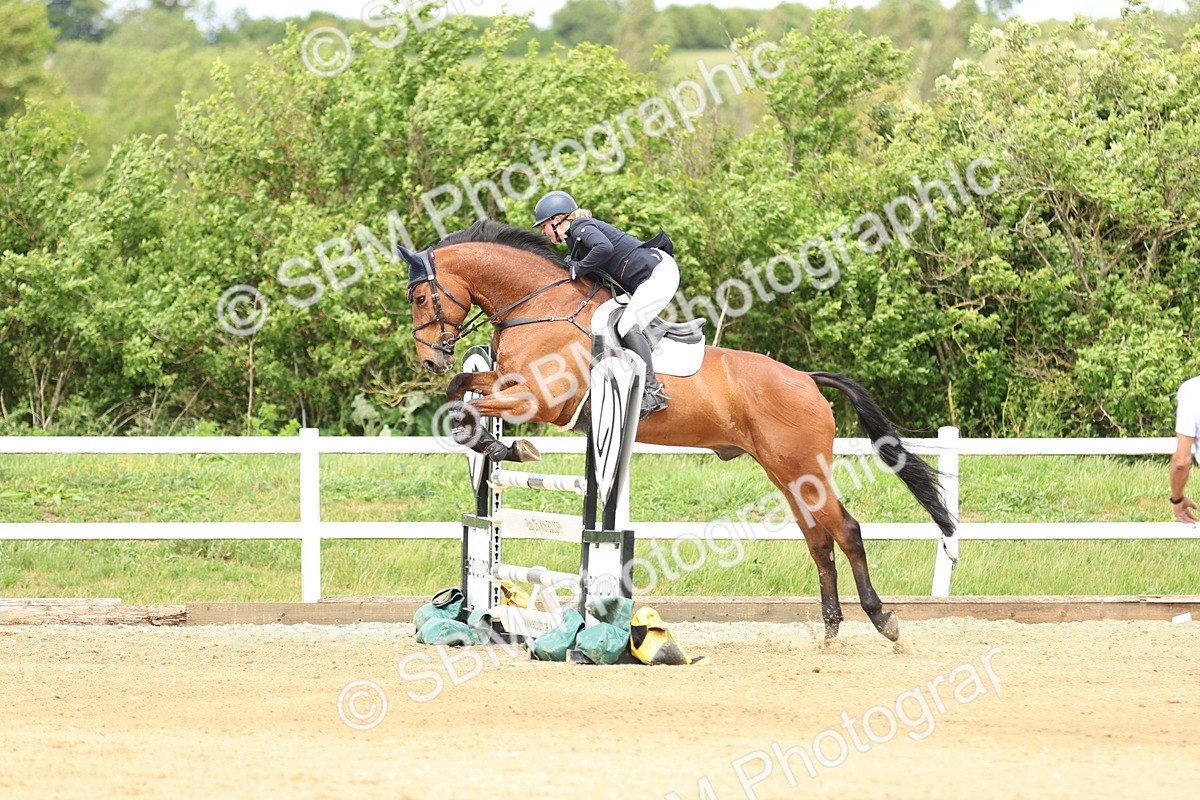 SBM_001042 - Class 4 - Senior Newcomers - 1.10m