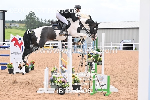 BPP_4406 - CLASS 5 WED Redpost Equestrian Senior Foxhunter/1.20m Open