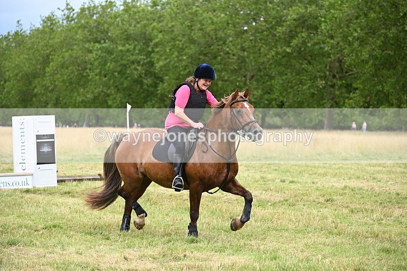 WJ6_3915 - Time at Jump 12:22 to 13:03