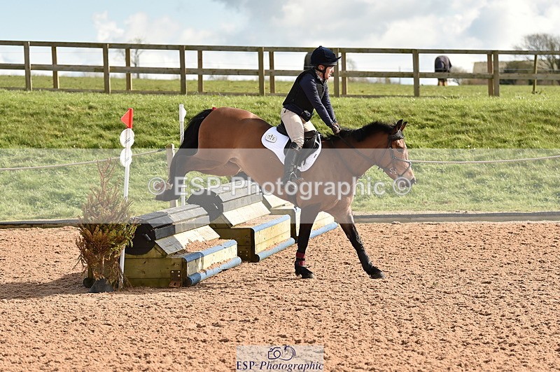 240303A-110400-00050 - 70cm