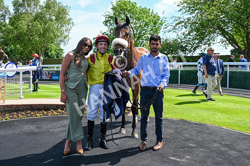 300526-Race 3-Matteo-5588 - Race 3 14.48pm Beverley Two Year Old Trophy EBF Conditions Stakes