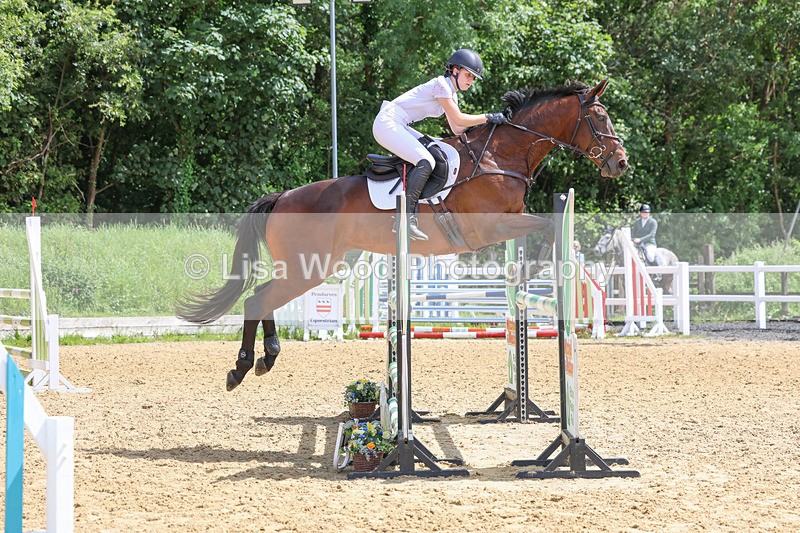 3E7A7383 - Class 8: Senior Newcomers/1.10m open