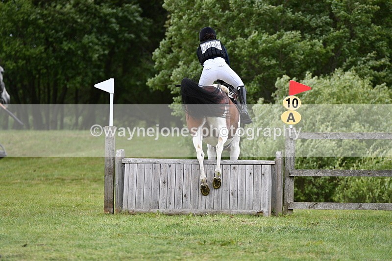 WJ5_3515 - Class 5 80cm Pairs