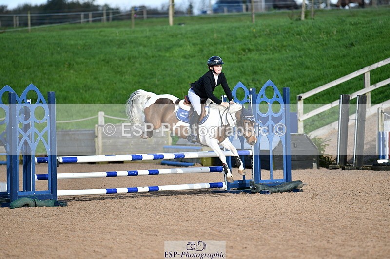 241026A-131703-01497 - SAT Cls 30 Stepping Stones 128+138