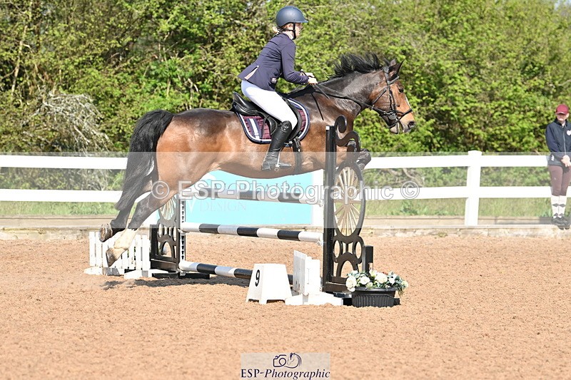 240509A-095809-00306 - Cls 1 British Novice and 90cm Open