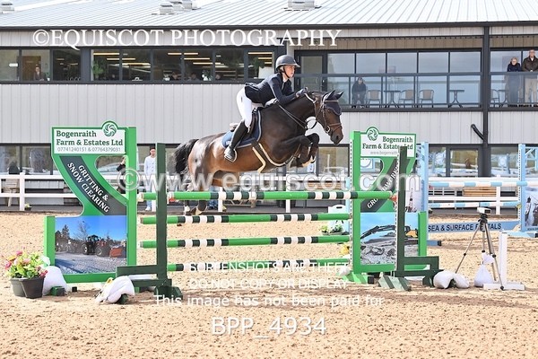 BPP_4934 - CLASS 7 THURS Redpost Equestrian Senior Foxhunter/1.20m Open