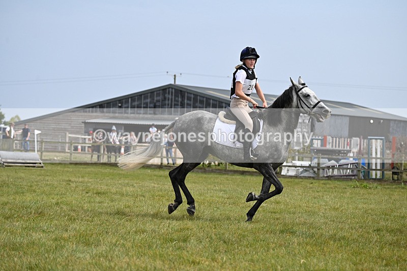 WJ6_1229 - 60cm XC Time 12:55 to 13:19