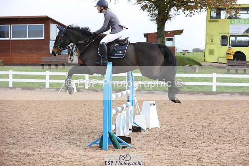 231112A-120626-03956 - Cls 18 Discovery & 1m Open