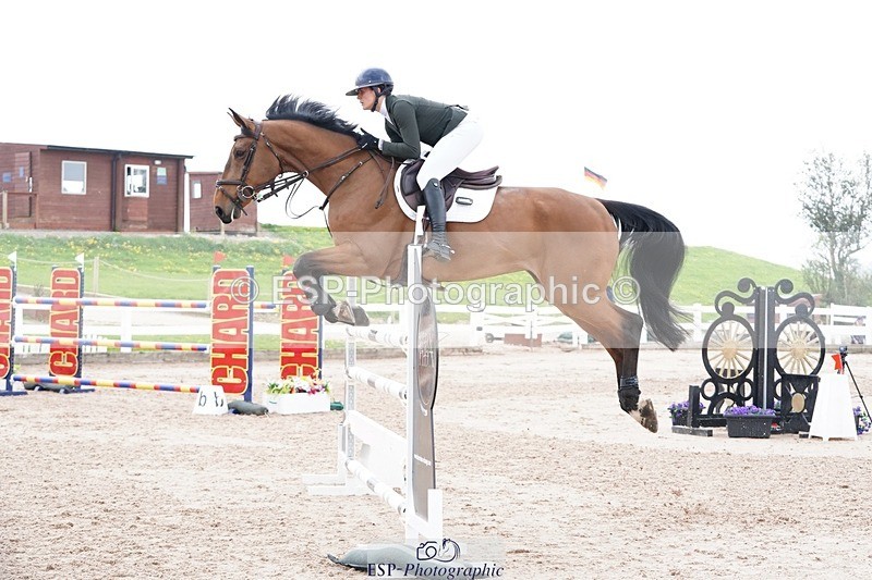 250426-140010-13182 - Cls 3 - 2 Star Small Tour