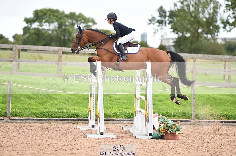 230812A-164014-10326 - Cls 38 Nat 1.40m Open