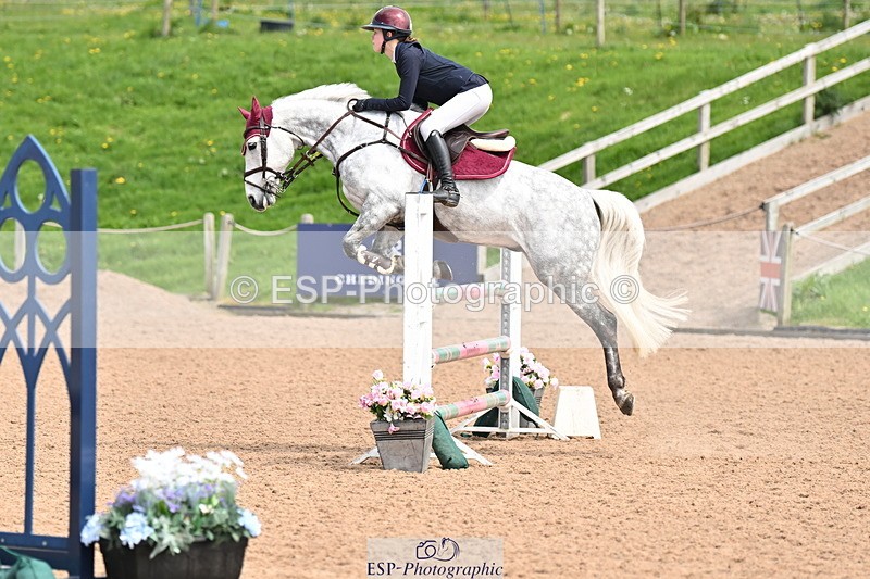 240506A-124305-08773 - Cls 5 Pony Foxhunter & 1.10m Open