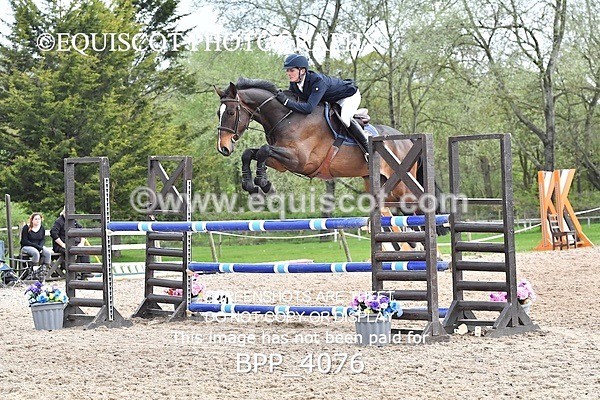 BPP_4076 - SAT CLASS 16 Senior Newcomers/ 1.10m Open