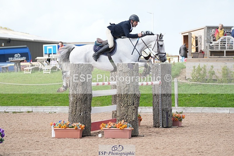 250913-150213-07690 - Cls 18 National 1.30m Open