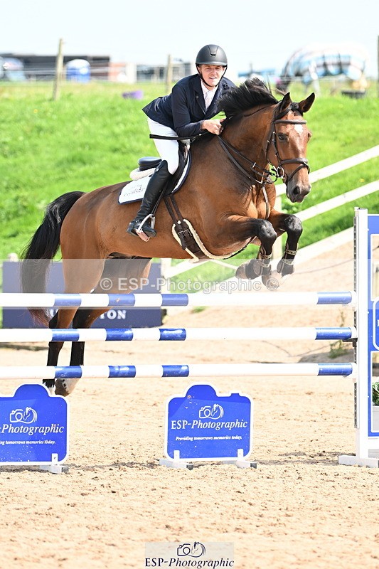 240801A-112813-01375 - Cls 2 Foxhunter