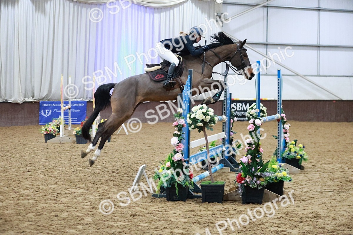 SBM_004600 - Class 17 - Senior Newcomers - 1.10m