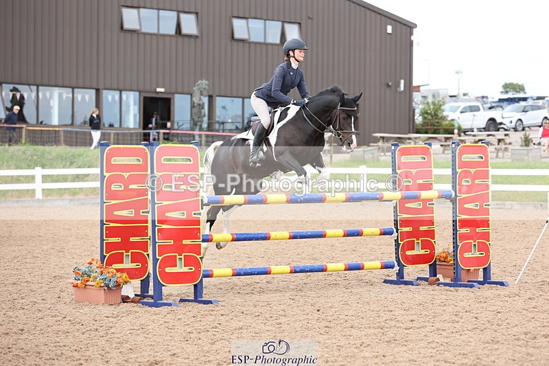 240630A-164806-15359 - Cls 33 Foxhunter and 1.10m Open